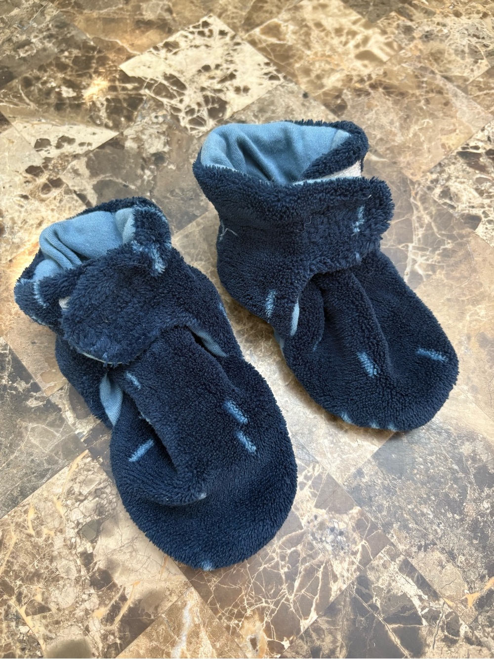 Trois moutons Plush Navy Blue Baby slippers 18-24 months